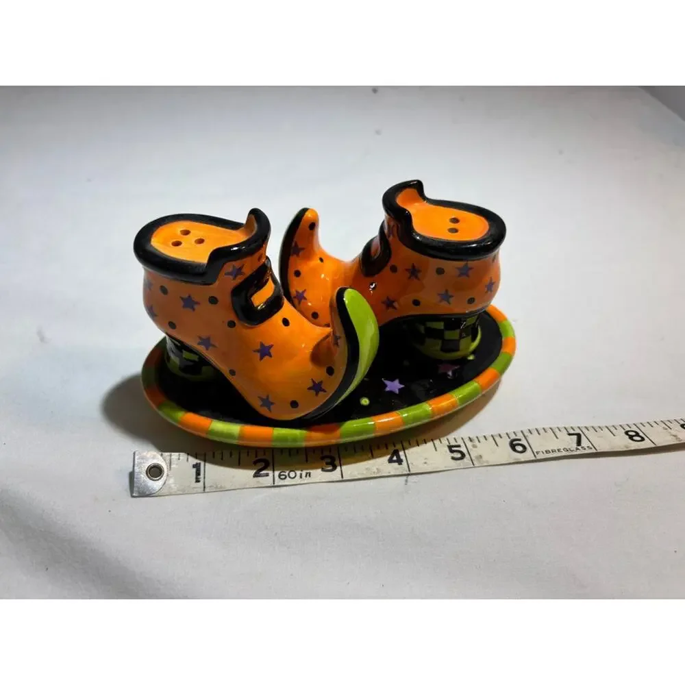 Halloween Witch Shoe Ceramic Salt and Pepper Shakers with Tray